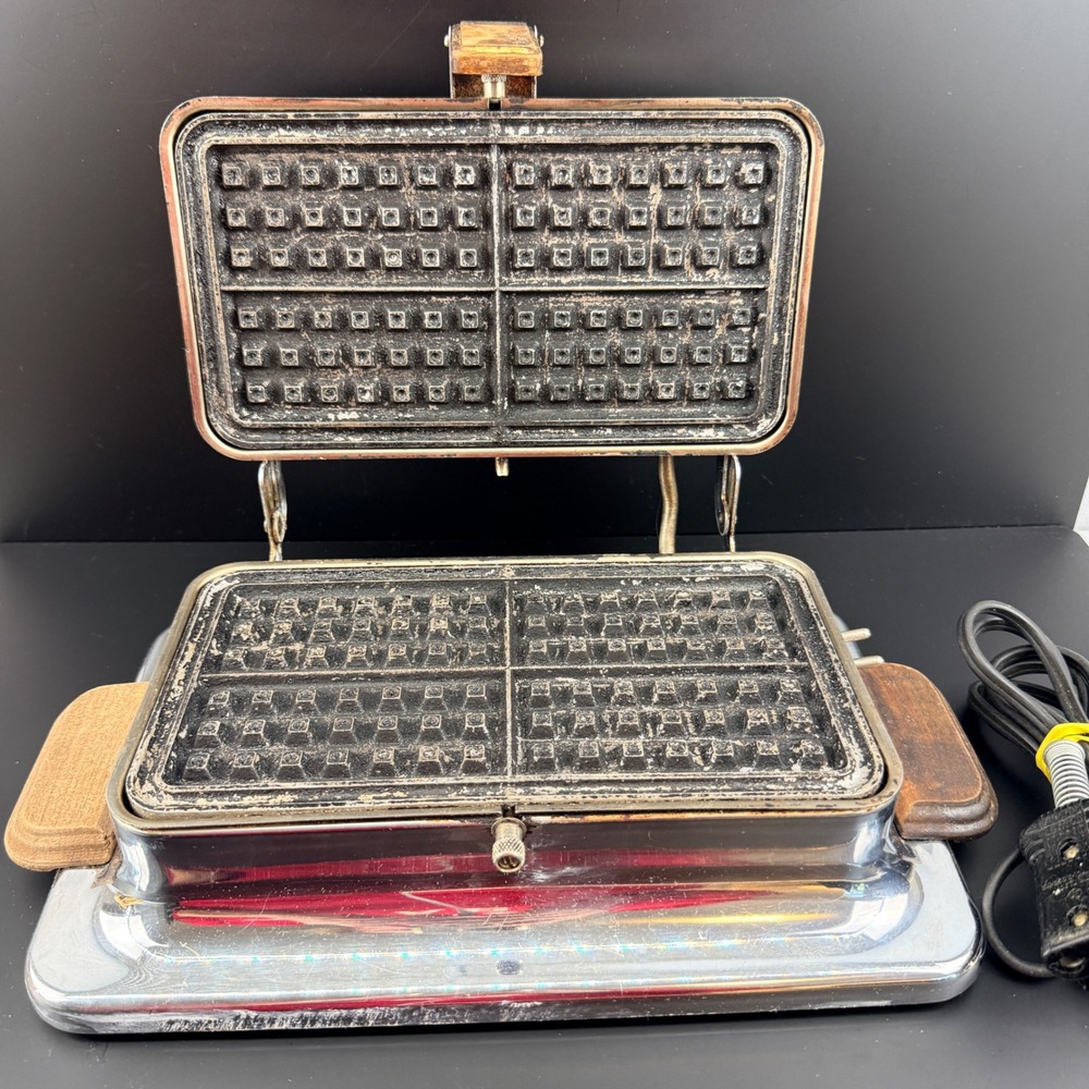 Vintage Dominion Electric 1214 Waffle Maker Chrome Wood Handles Mansfield Ohio